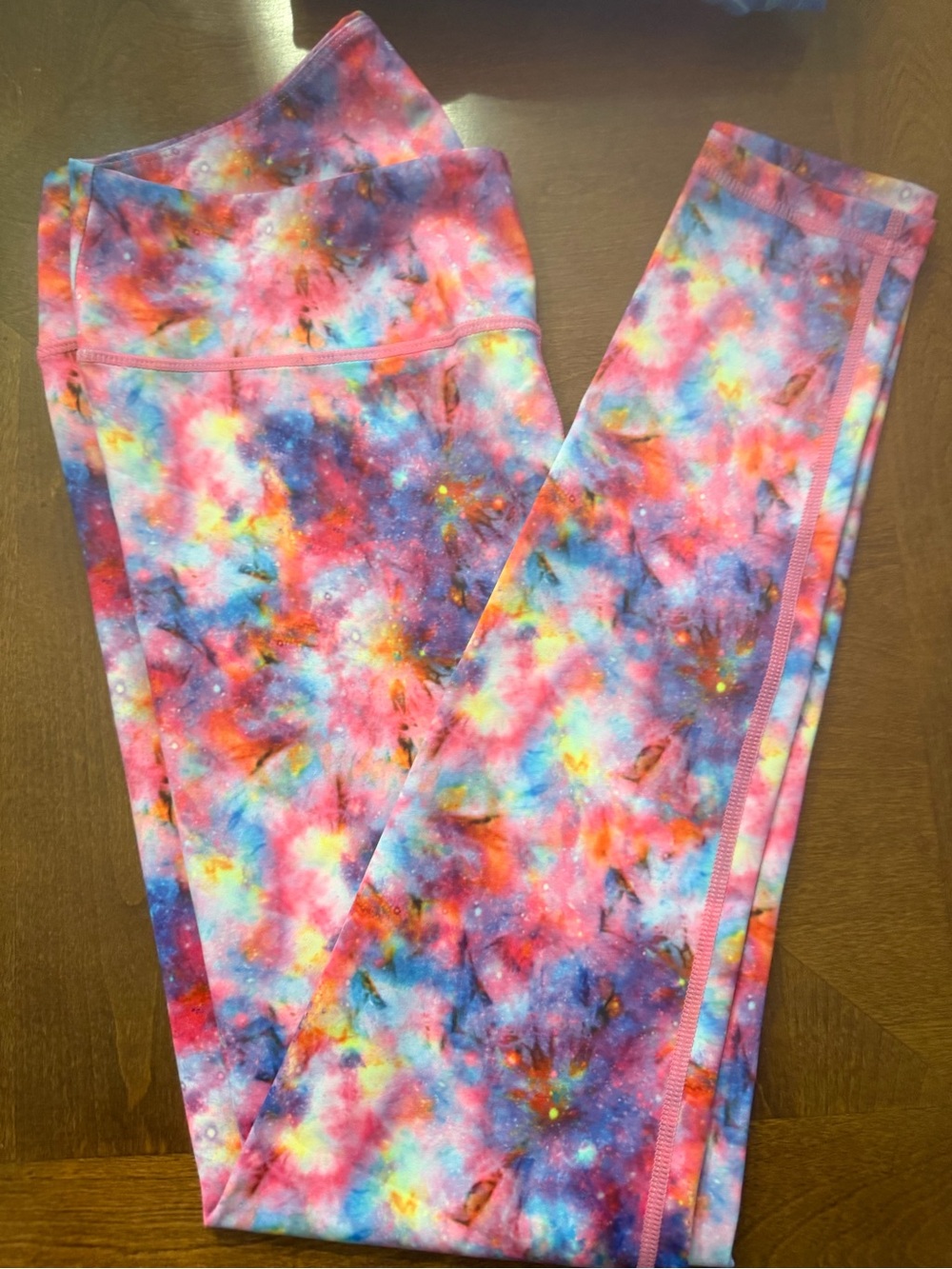 Feed Me Fight Me Chalk Hand Print Leggings size Large